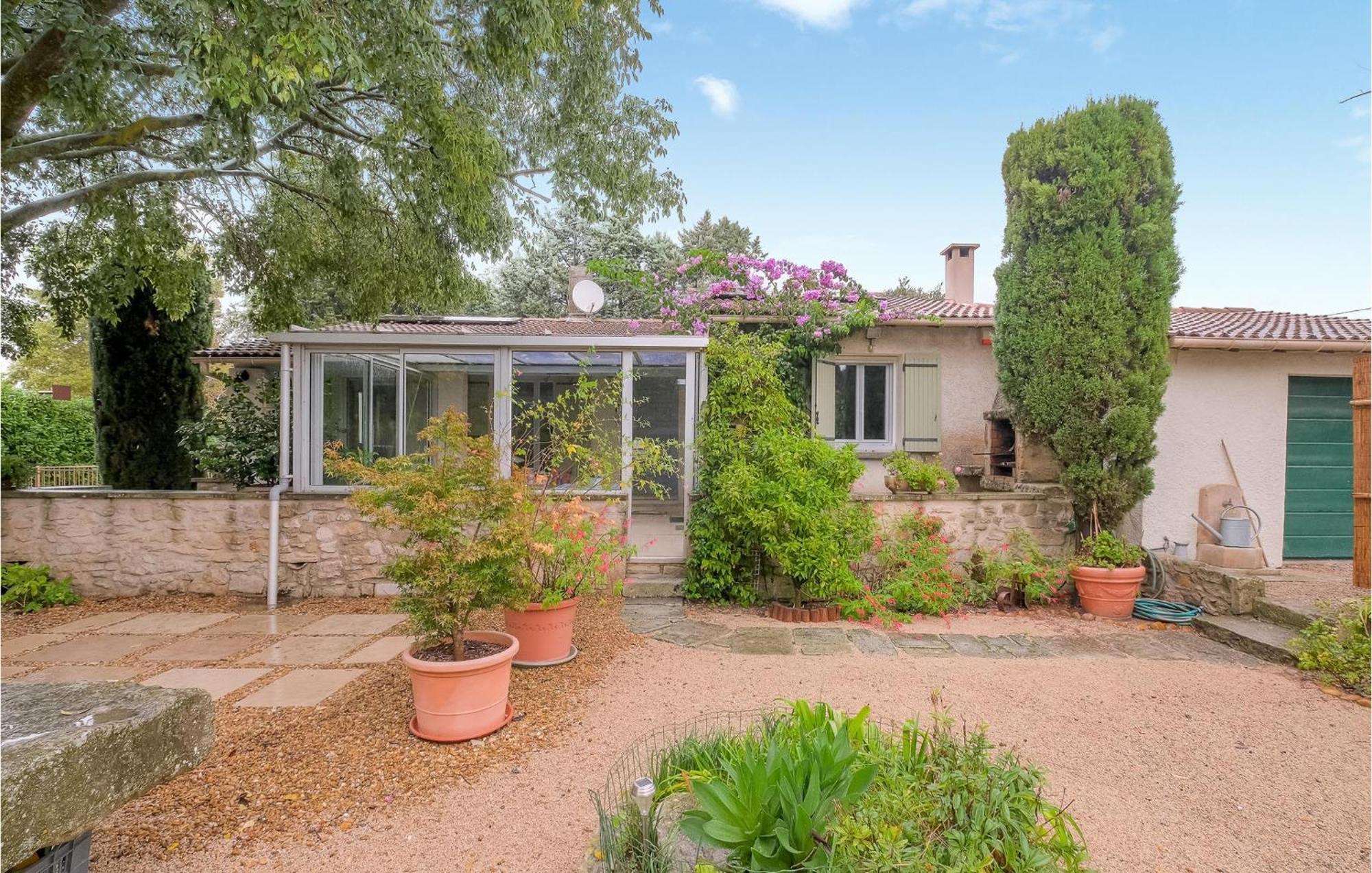 Beautiful Home In Saint-Remy-De-Provence Exterior photo